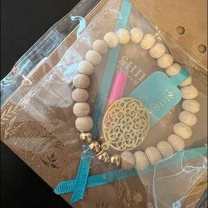 Shiraleah Bali Hot Pink Tassel With Wooden Beads